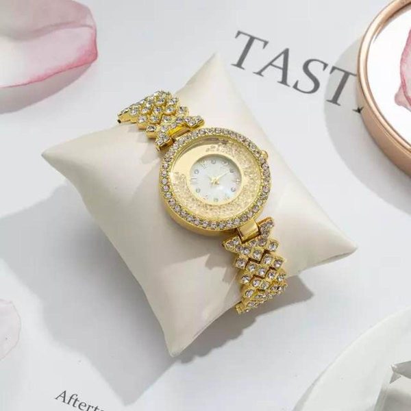 Fashion Watch Popular Fashion Diamond Women’s Watch Quartz Leisure Watches